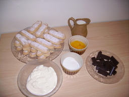 ingr�dients pour Charlotte au chocolat